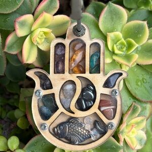 Hamsa Yinyang Gemstones